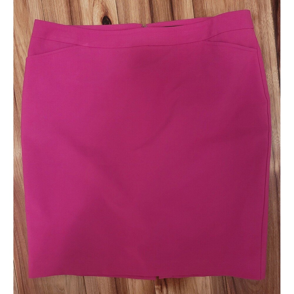 Womens pink skirt size 14